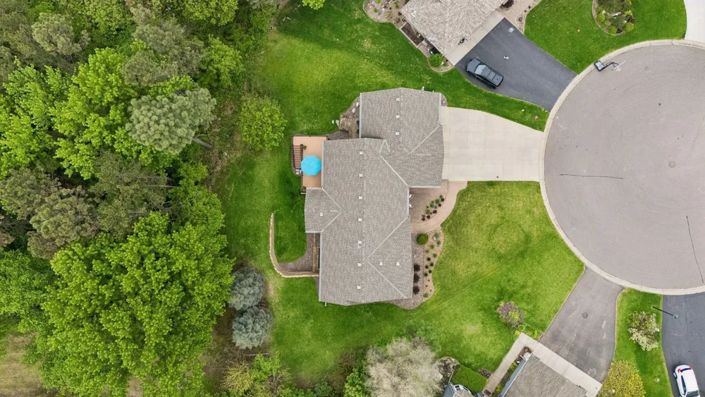 10947 Alexandra Ct, Inver Grove Heights, MN 55077