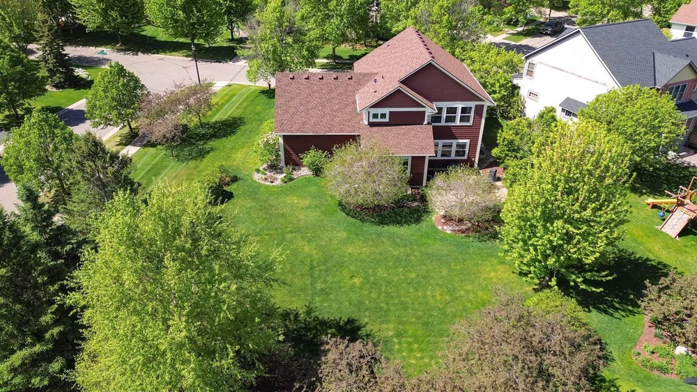 2314 Fieldstone Curve, Woodbury, MN 55129