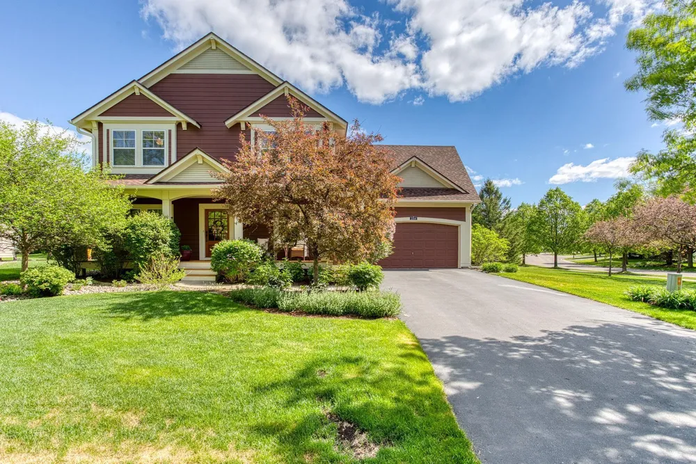 2314 Fieldstone Curve, Woodbury, MN 55129