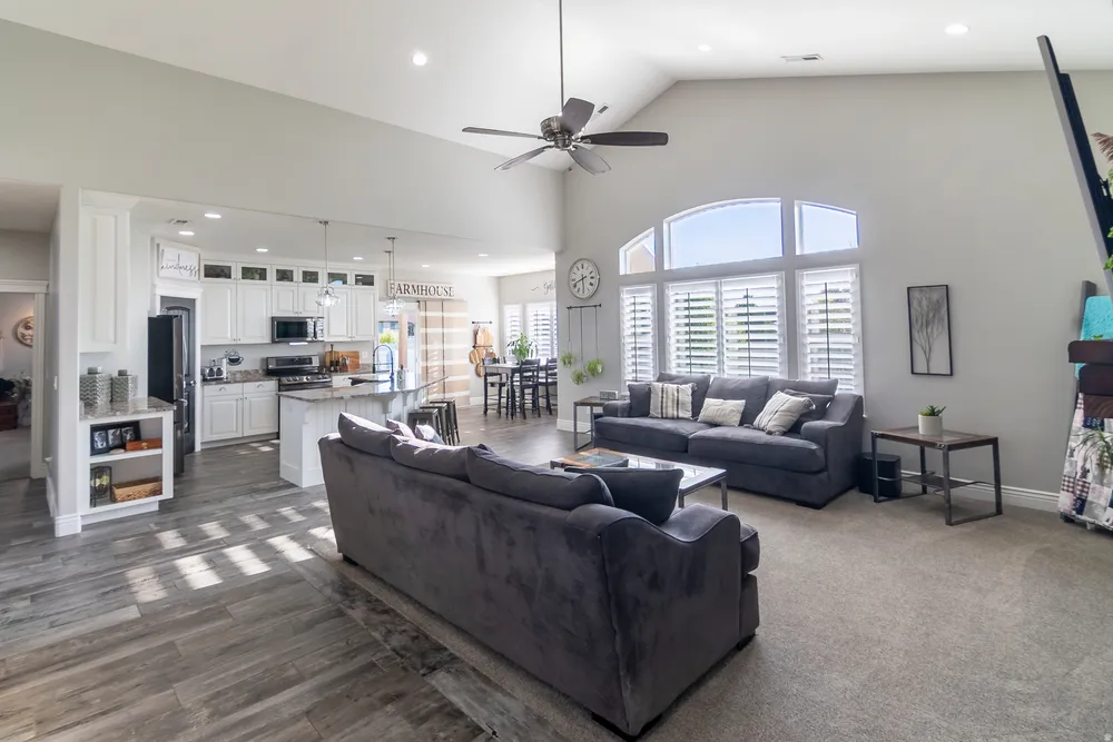 3373 N 2675 W, Farr West, UT 84404