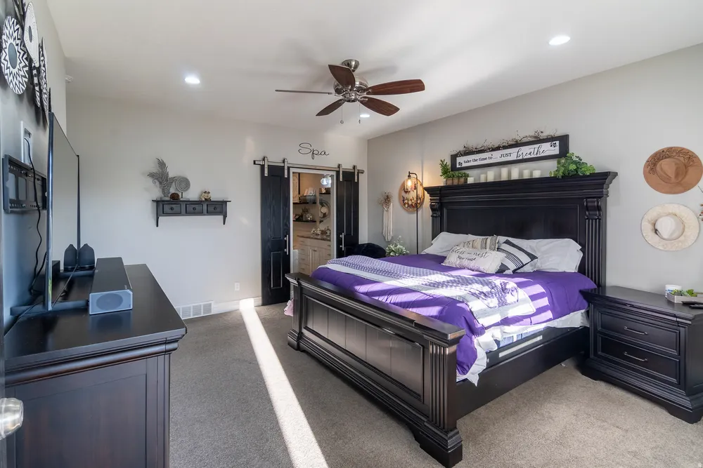 3373 N 2675 W, Farr West, UT 84404