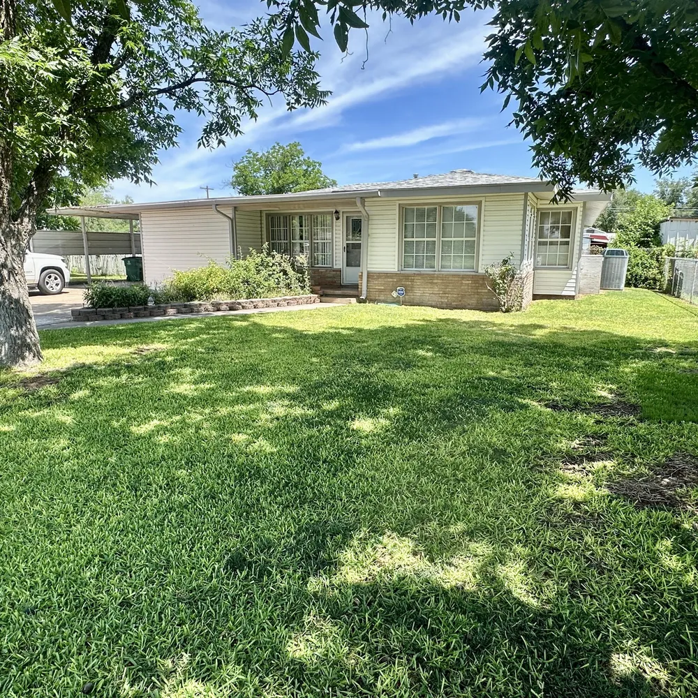 418 E 39th St, San Angelo, TX 76903