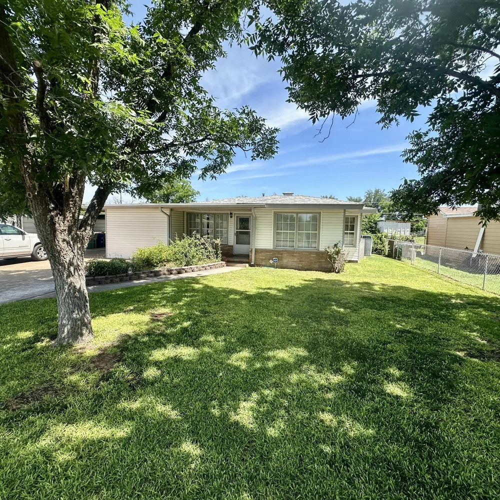 418 E 39th St, San Angelo, TX 76903