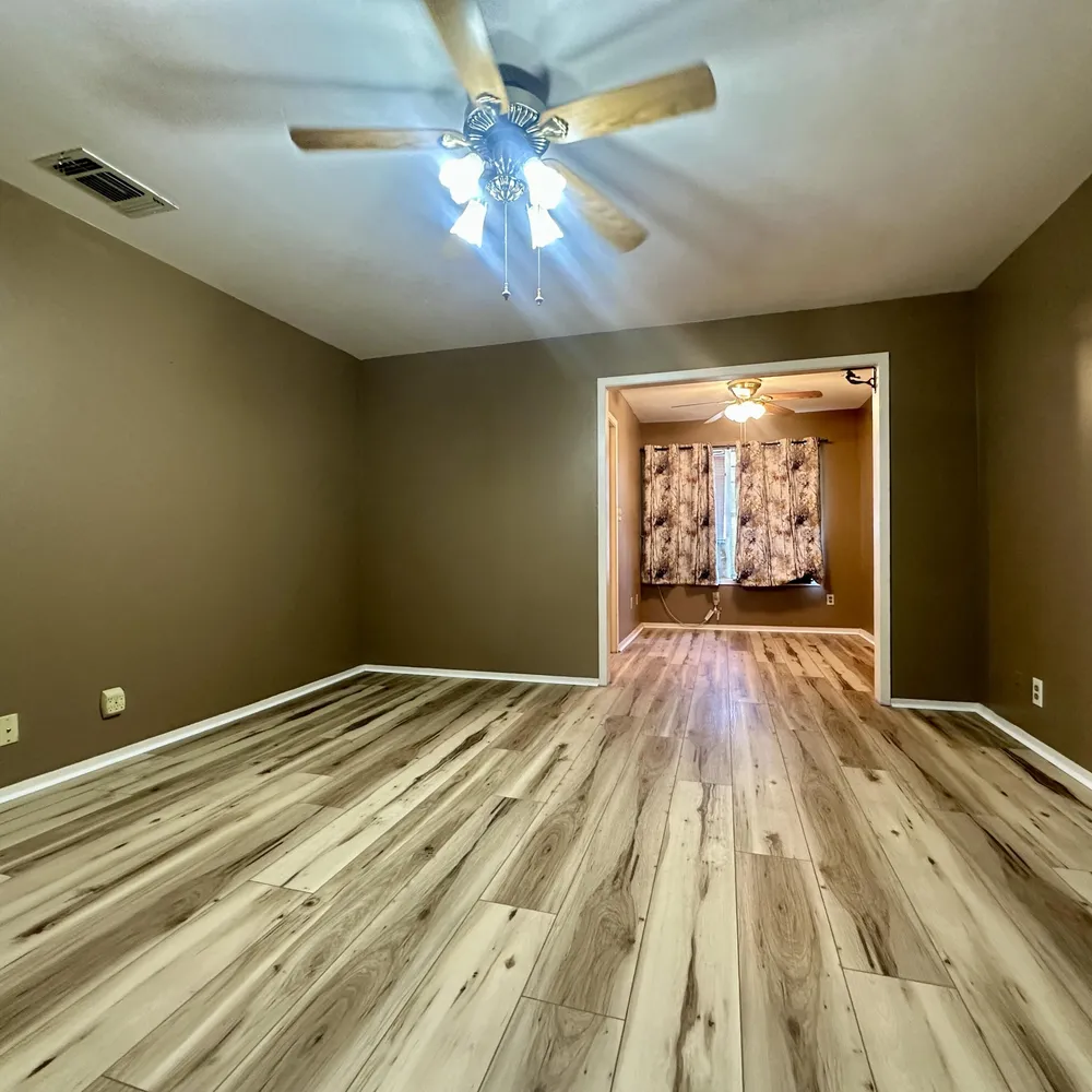418 E 39th St, San Angelo, TX 76903