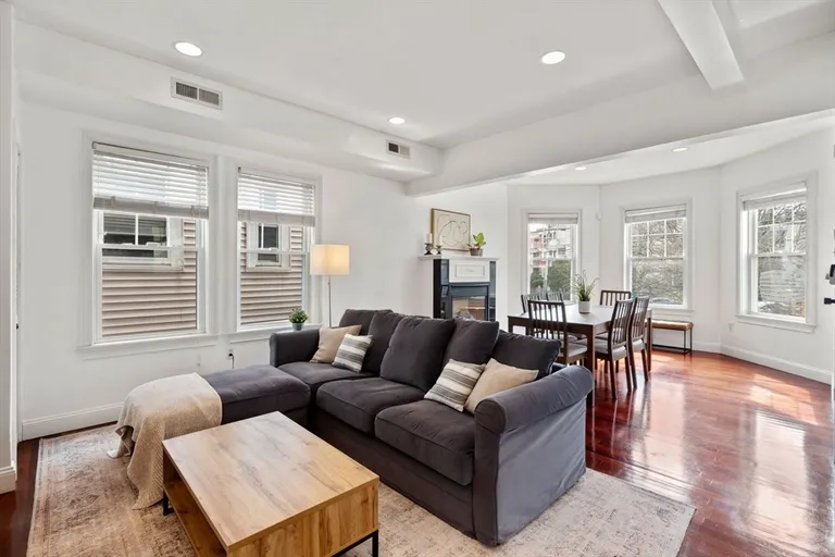 30 Pond St, Boston, MA 02125