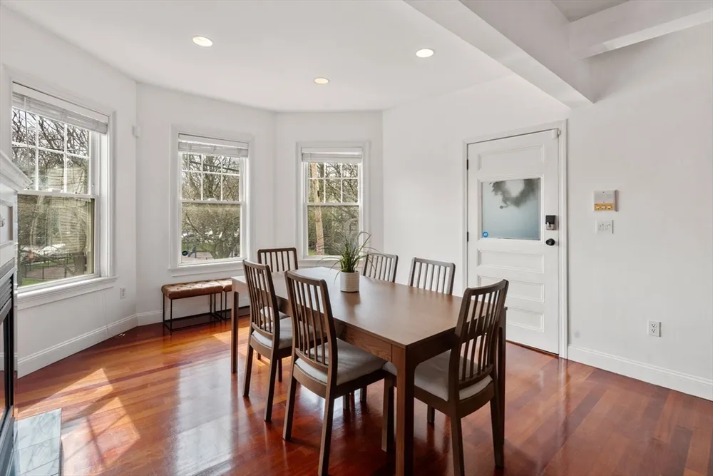 30 Pond St, Boston, MA 02125