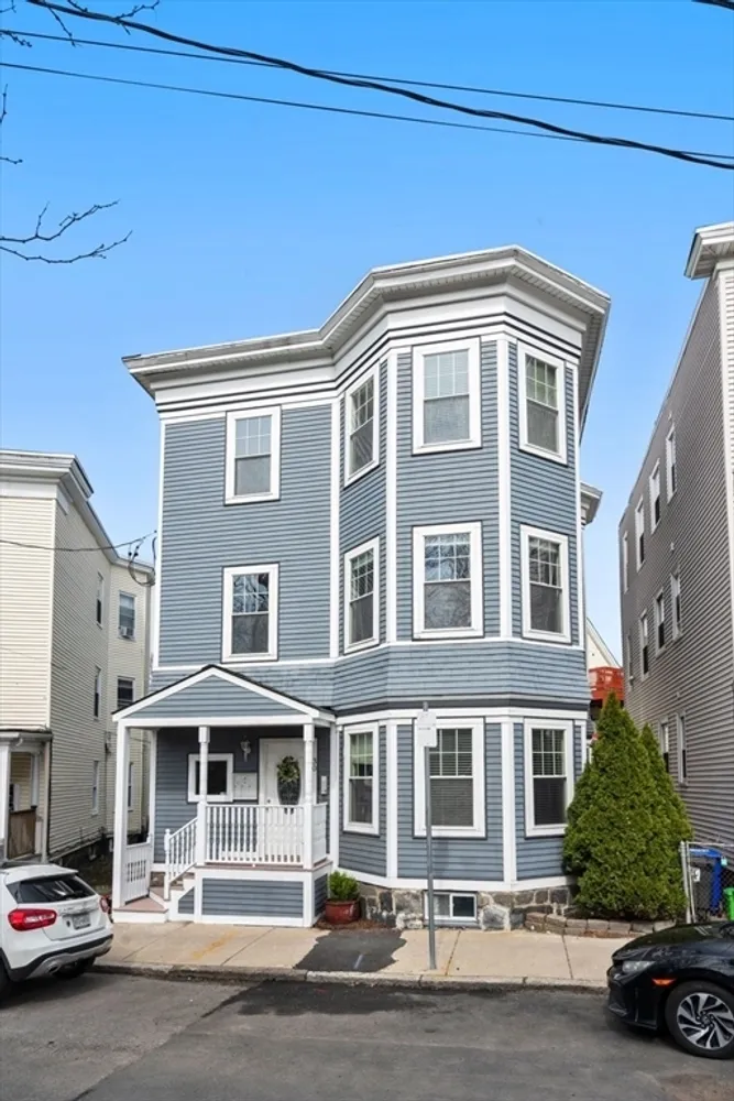 30 Pond St, Boston, MA 02125