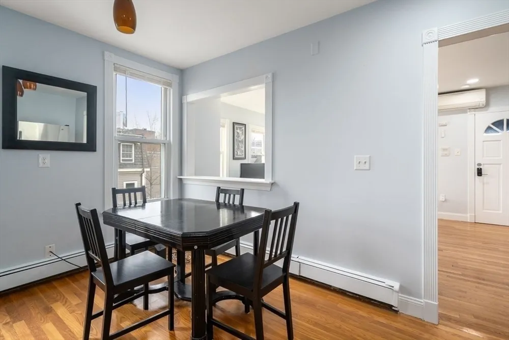 186 Sydney St, Boston, MA 02125