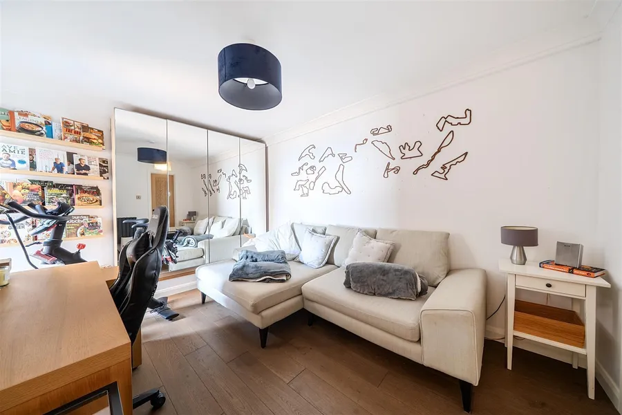 Property Image 25