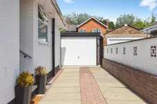 Thornes Moor Drive, Wakefield