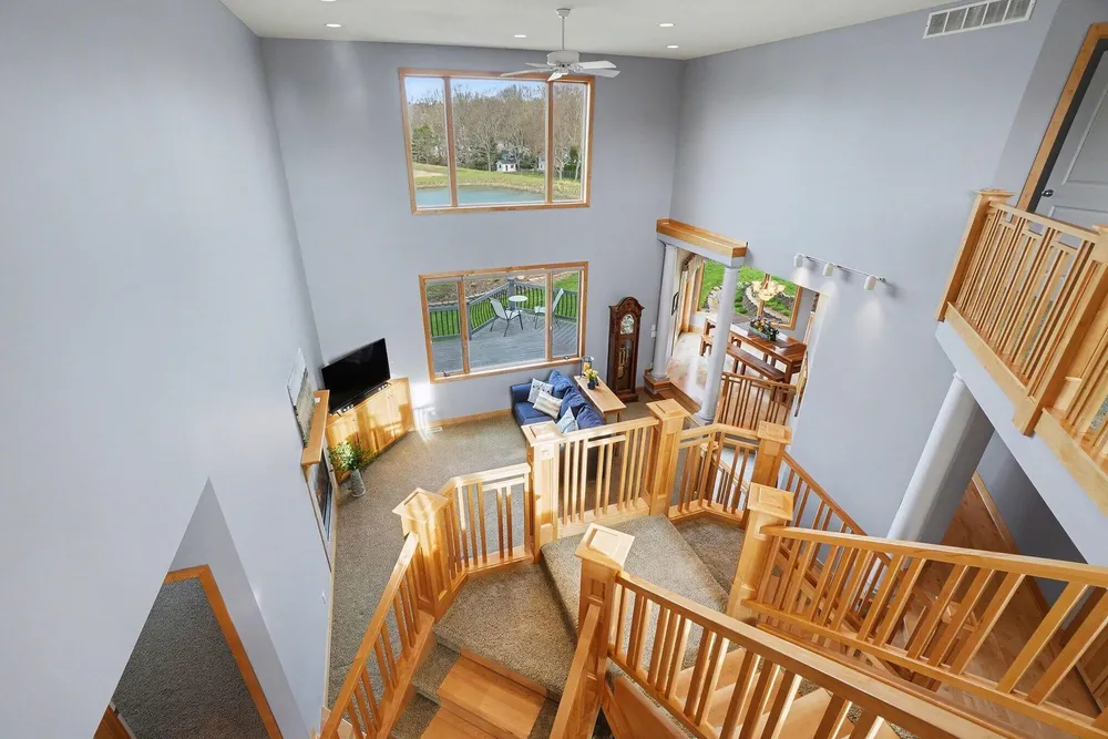 2213 N Bristol St, Holland, MI 49424