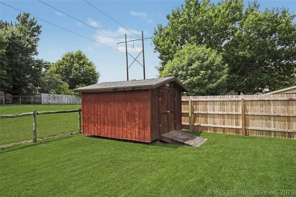 9229 S Fulton Ave, Tulsa, OK 74137