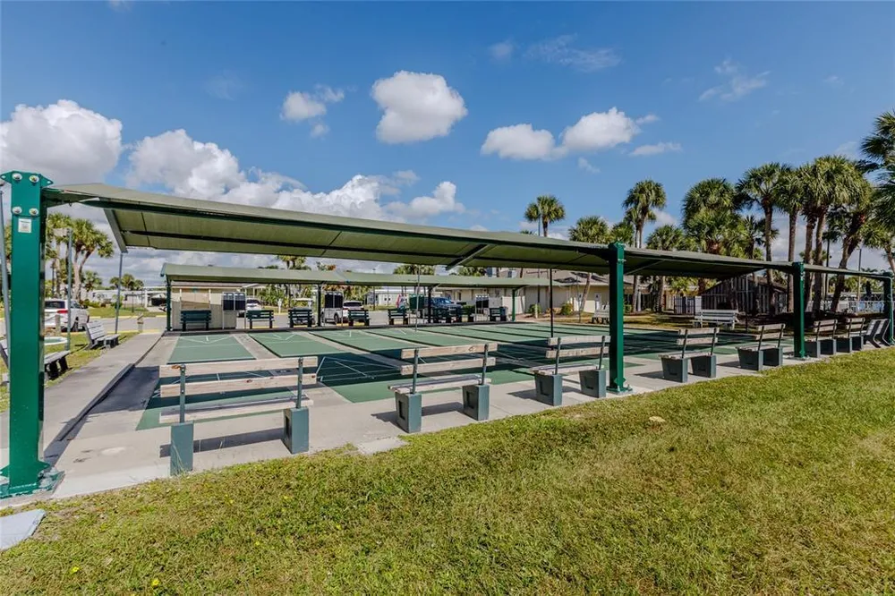 2100 Kings Hwy, Port Charlotte, FL 33980