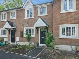 Flaxfields End, Fordingbridge photo