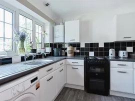Flaxfields End, Fordingbridge thumb 2