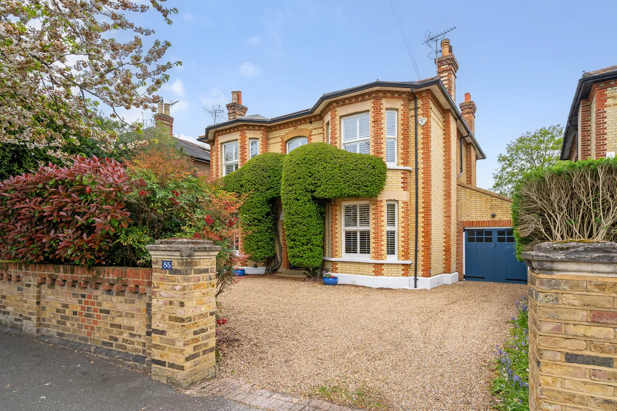 Teddington Park Road, Teddington, TW11 photo 1