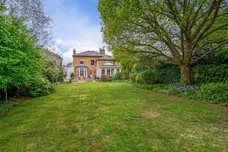 Teddington Park Road, Teddington, TW11 photo 17