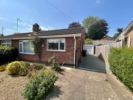 Damgate Close, Acle, Norwich photo