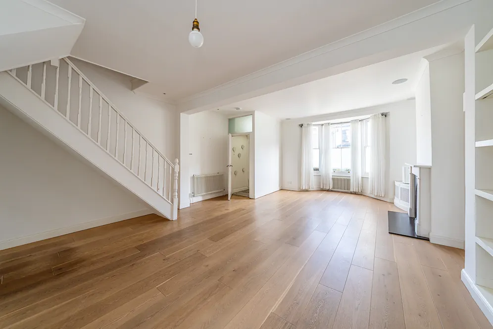 Eland Road, London, SW11 photo 11