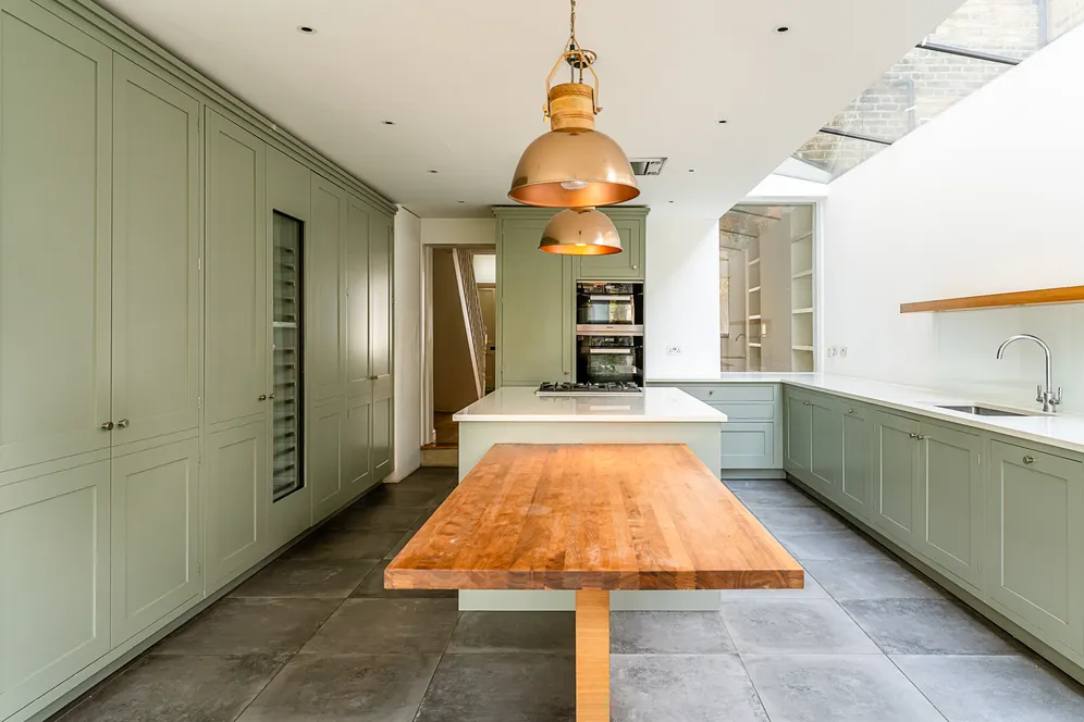 Eland Road, London, SW11 photo 14