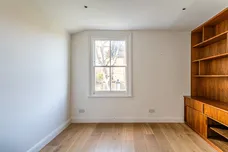 Eland Road, London, SW11 photo 19