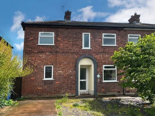 St. Leonards Avenue, Osgodby, Selbyphoto