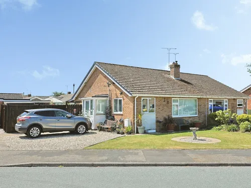Orchid Avenue, DEREHAMphoto