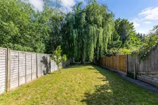 Peperharow Road, Godalming, GU7 photo 4