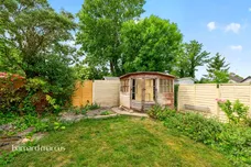 Harding Road, Epsom