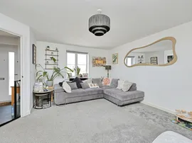 Caddow Close, Dereham thumb 3
