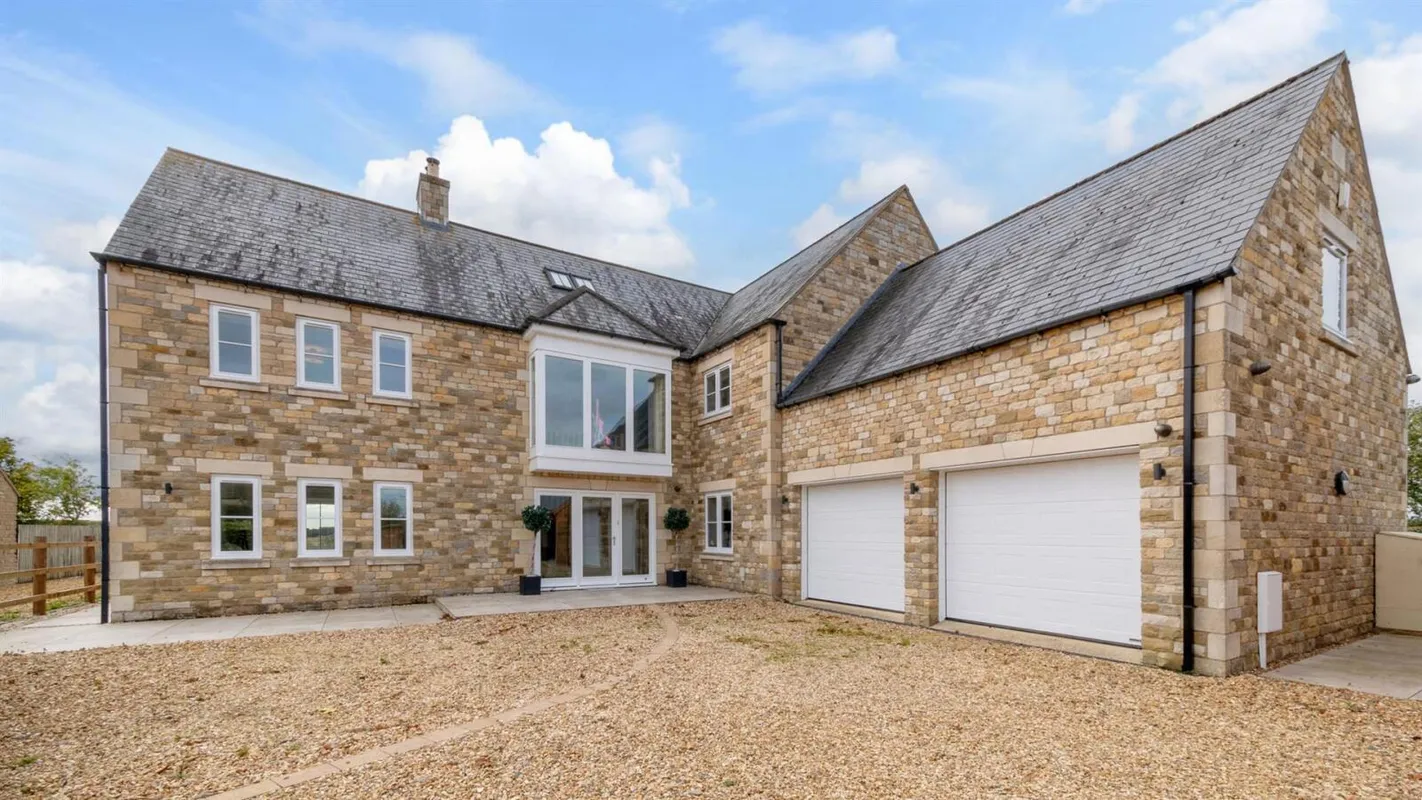 Main Street, Upper Benefield, Peterborough, Northamptonshire, PE8