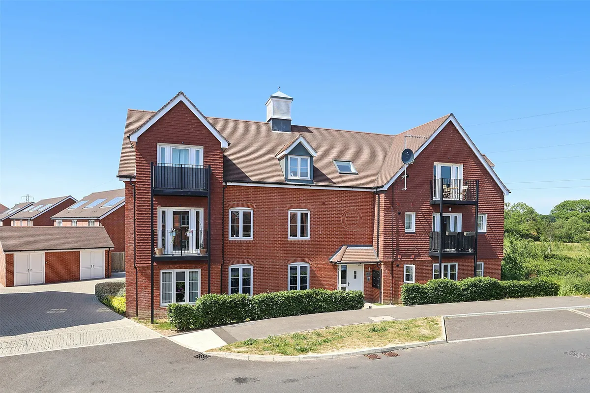 Hoadley Road, Horley, Surrey, RH6