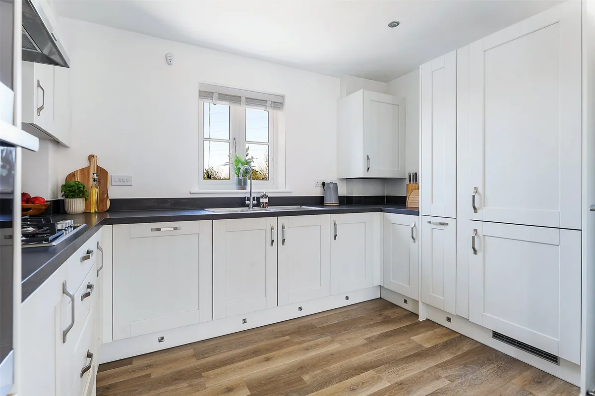 Hoadley Road, Horley, Surrey, RH6