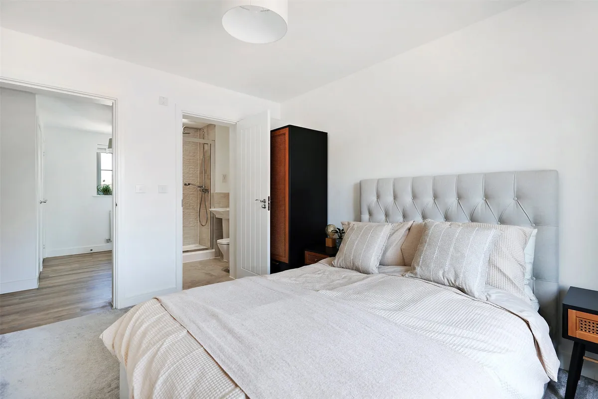 Hoadley Road, Horley, Surrey, RH6