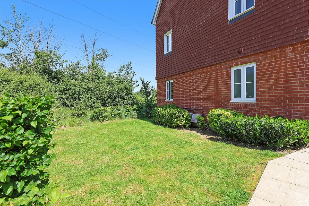 Hoadley Road, Horley, Surrey, RH6
