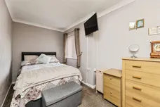 Brooksfield, South Kirkby, PONTEFRACT