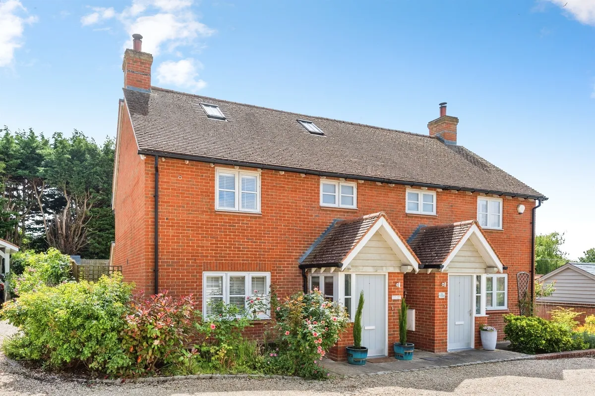 Nolay Close, Ewelme, Wallingford