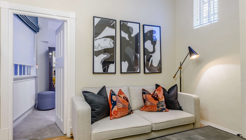 Ground Floor One Bedroom Apartment To Let Strathmore Court, St Johns Wood, NW8 Image 2