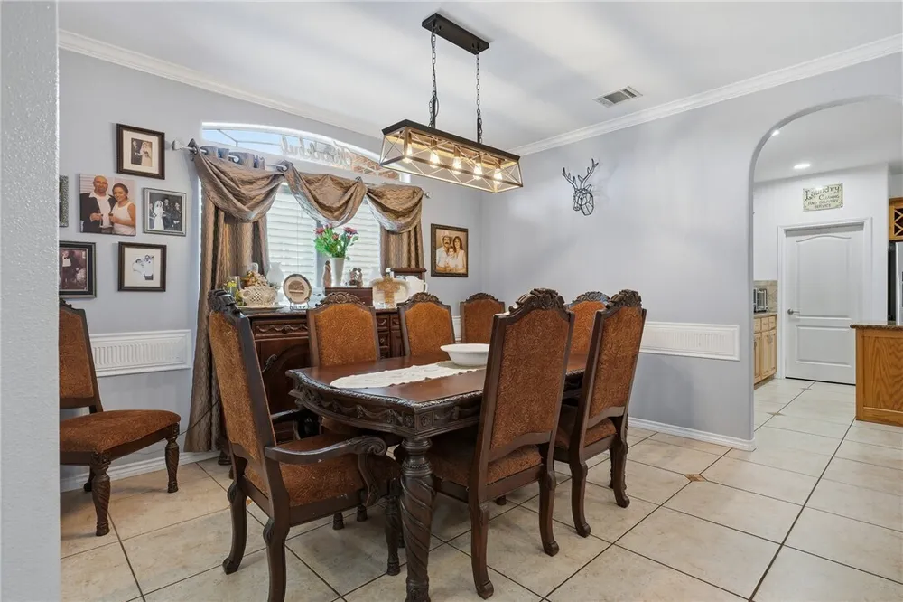 6542 Macarena Dr, Corpus Christi, TX 78414