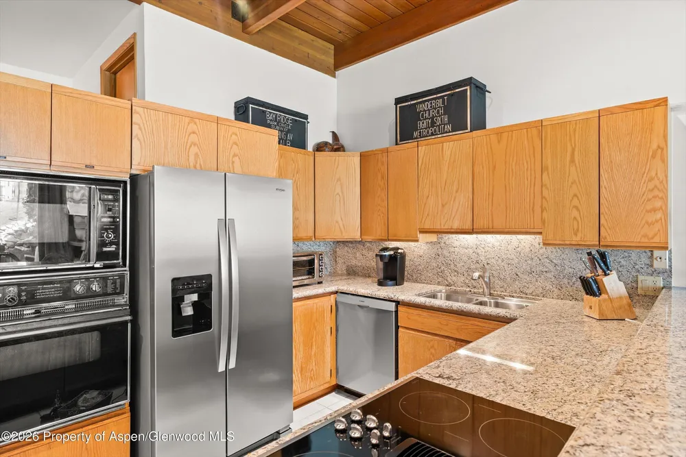 810 Ridge Rd, Snowmass Village, CO 81615
