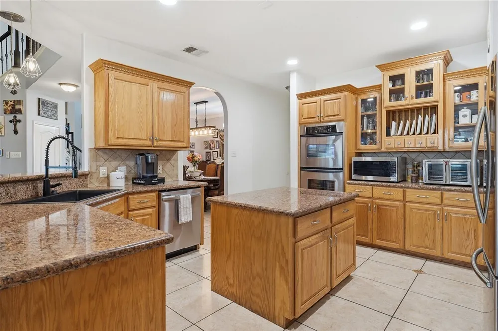 6542 Macarena Dr, Corpus Christi, TX 78414