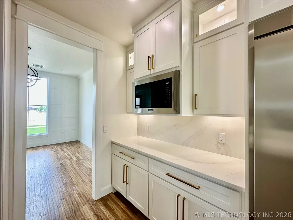 17298 E 45th Pl, Tulsa, OK 74134