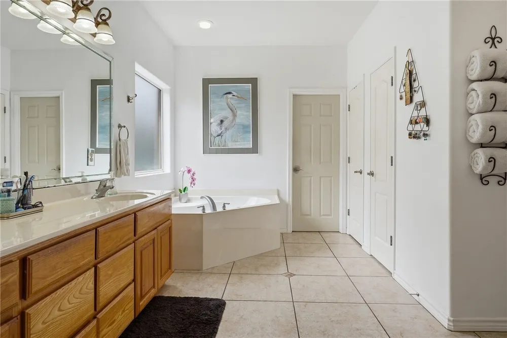 6542 Macarena Dr, Corpus Christi, TX 78414