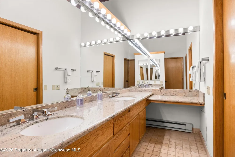 810 Ridge Rd, Snowmass Village, CO 81615