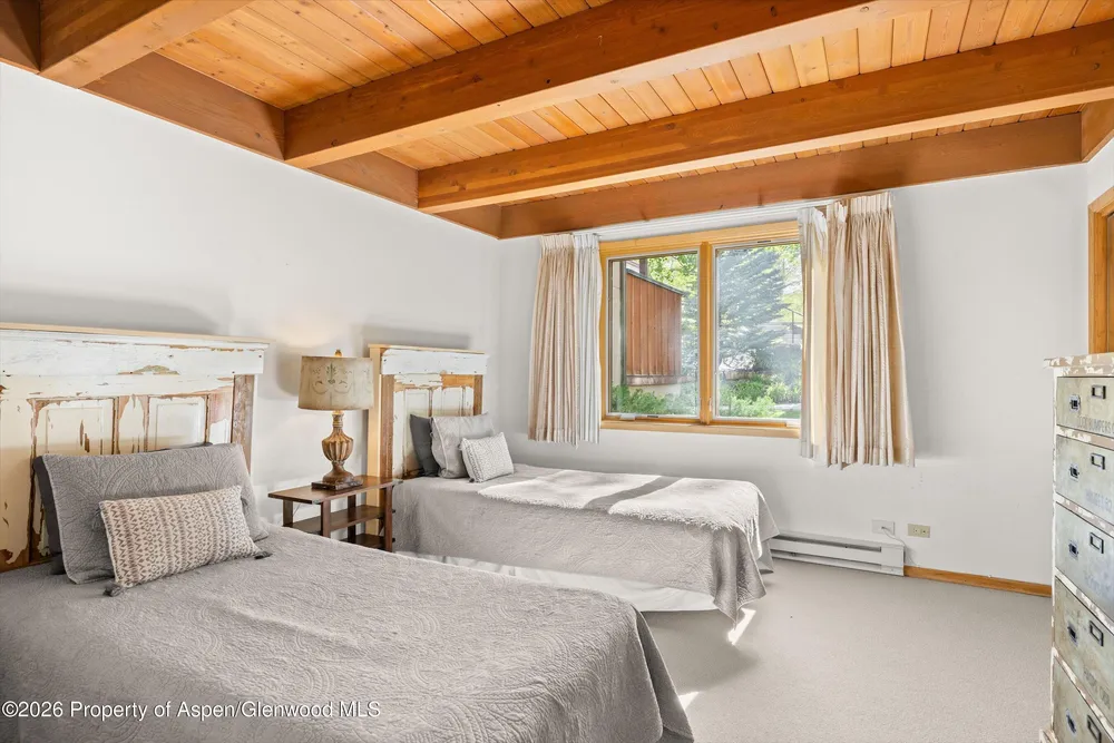 810 Ridge Rd, Snowmass Village, CO 81615