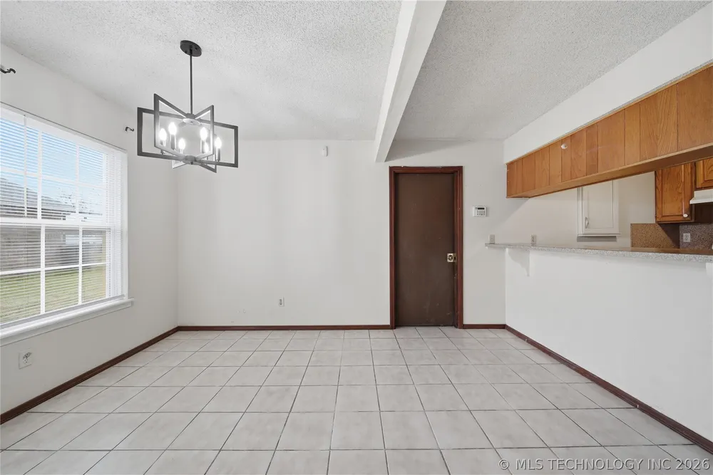 6738 S 78th East Ave, Tulsa, OK 74133