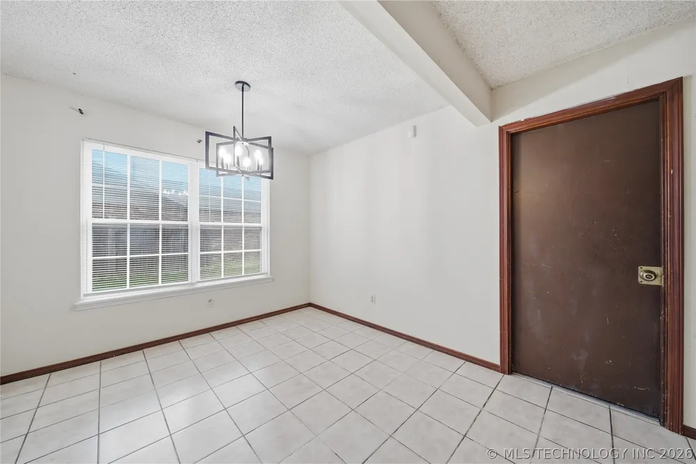 6738 S 78th East Ave, Tulsa, OK 74133