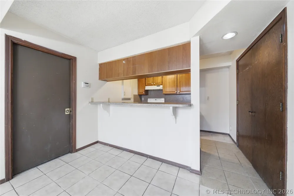 6738 S 78th East Ave, Tulsa, OK 74133