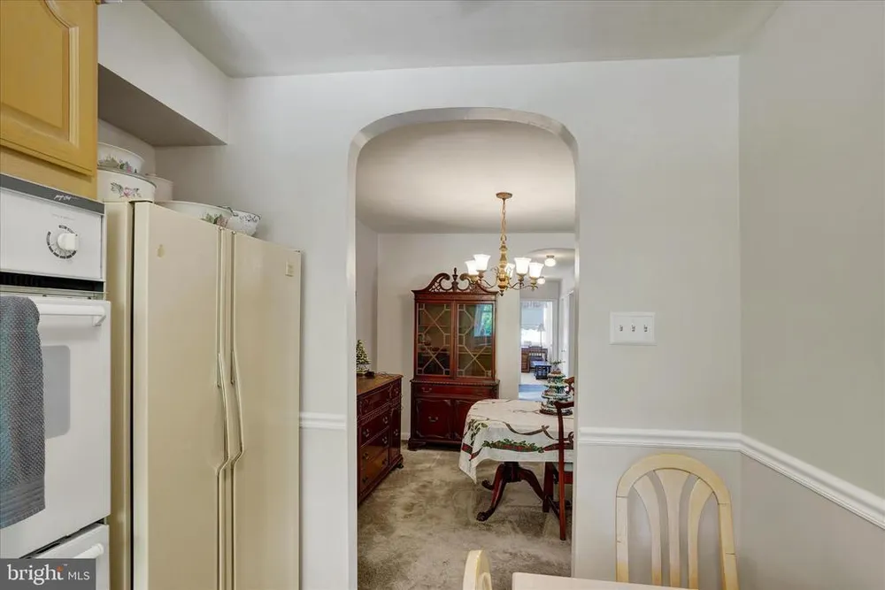 8849 Winchester Ave, Philadelphia, PA 19115