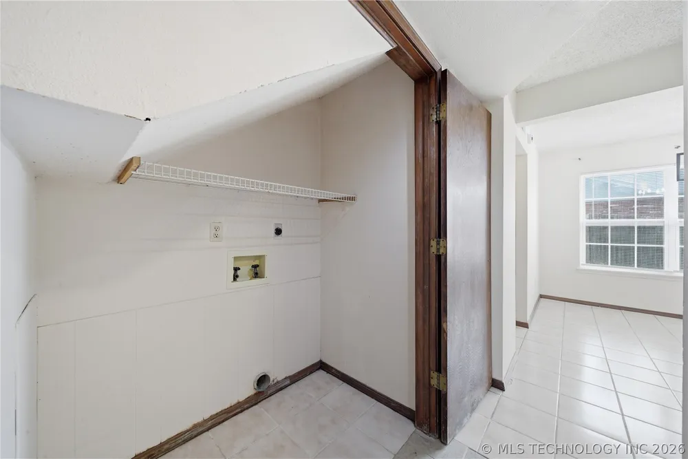 6738 S 78th East Ave, Tulsa, OK 74133